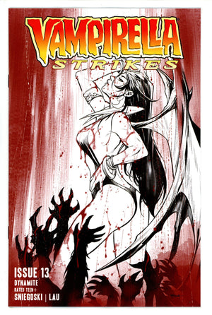 Vampirella Strikes 13 Segovia B&W Incentive Variant (2023)