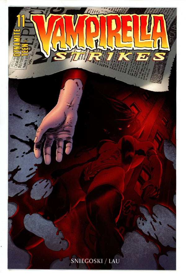 Vampirella Strikes 11 Lau Variant (2023)