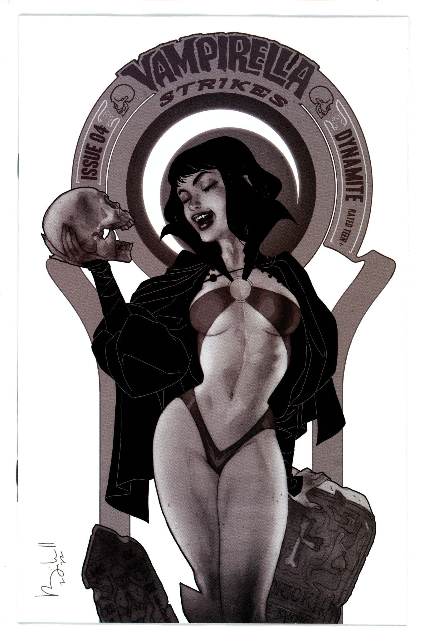 Vampirella Strikes 4 Caldwell Variant (2022)