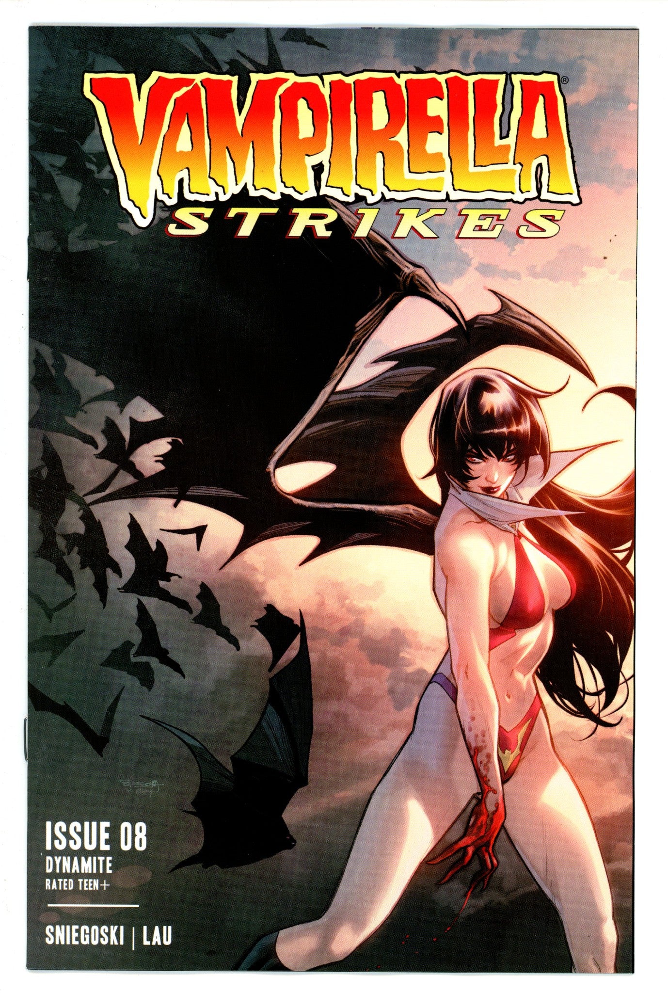 Vampirella Strikes 8 Segovia Variant (2022)