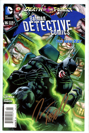 Detective Comics Vol 2 16 Newsstand Signed NM-