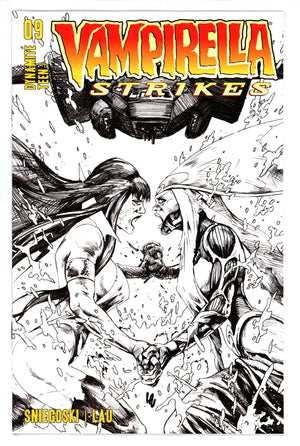 Vampirella Strikes 9 Lau B&W Incentive Variant (2023)