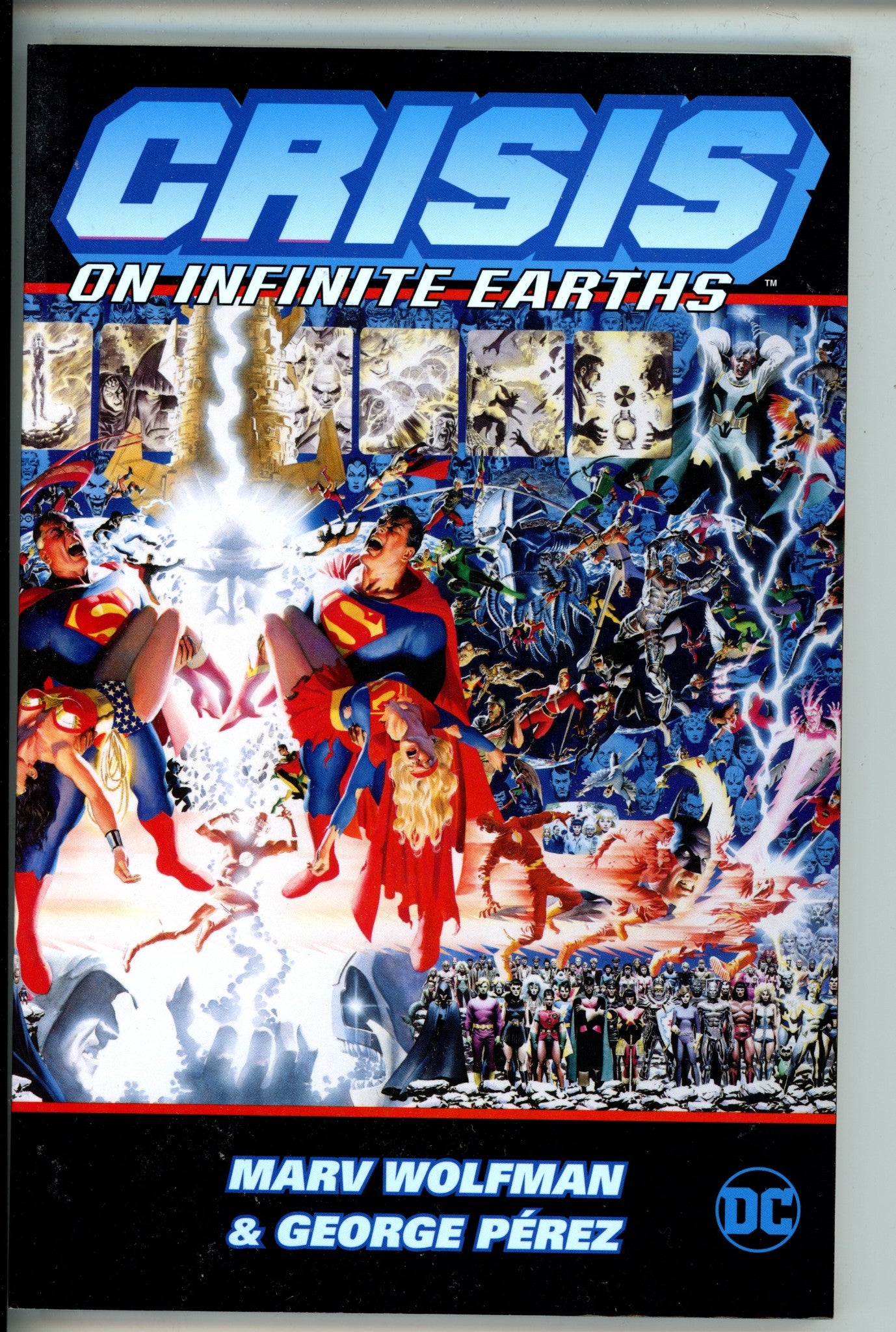 Crisis On Infinite Earths TPB